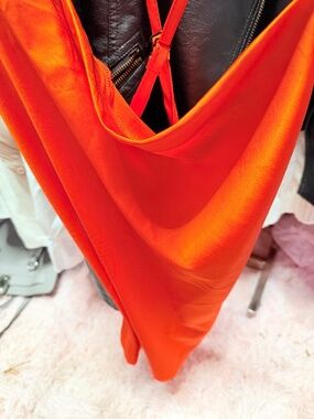 Red sexy open back silky top L by Blooming Jelly